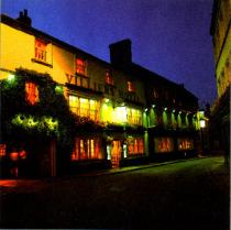  Villiers Hotel, Buckingham 